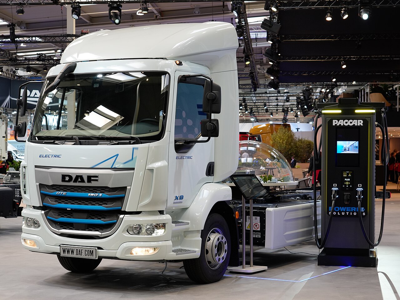 Grid Connections, Power Prices and Finance Are Holding Back UK Electric Trucks, Aldersgate Group and REA Report Says