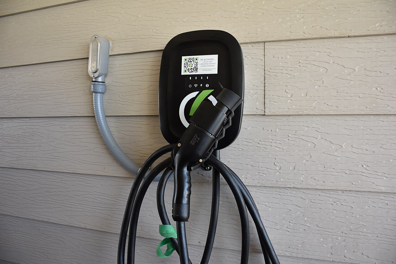 Atlantic, Iowa Opens Its First Public EV Chargers: Level 2 Is Live, DC Fast Due by Month's End