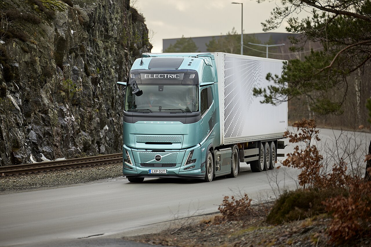 Plugit and Volvo Complete Finland's First Public Megawatt Truck Charge in Kotka